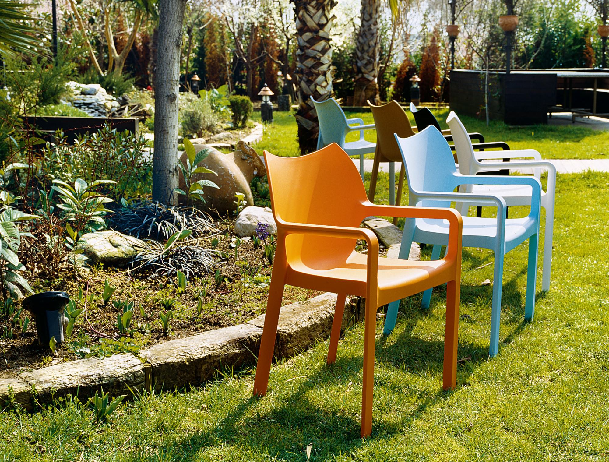 Sedia da giardino Diva con braccioli